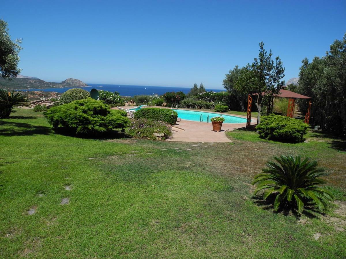 Villa Kate B&B Porto San Paolo  Exteriör bild