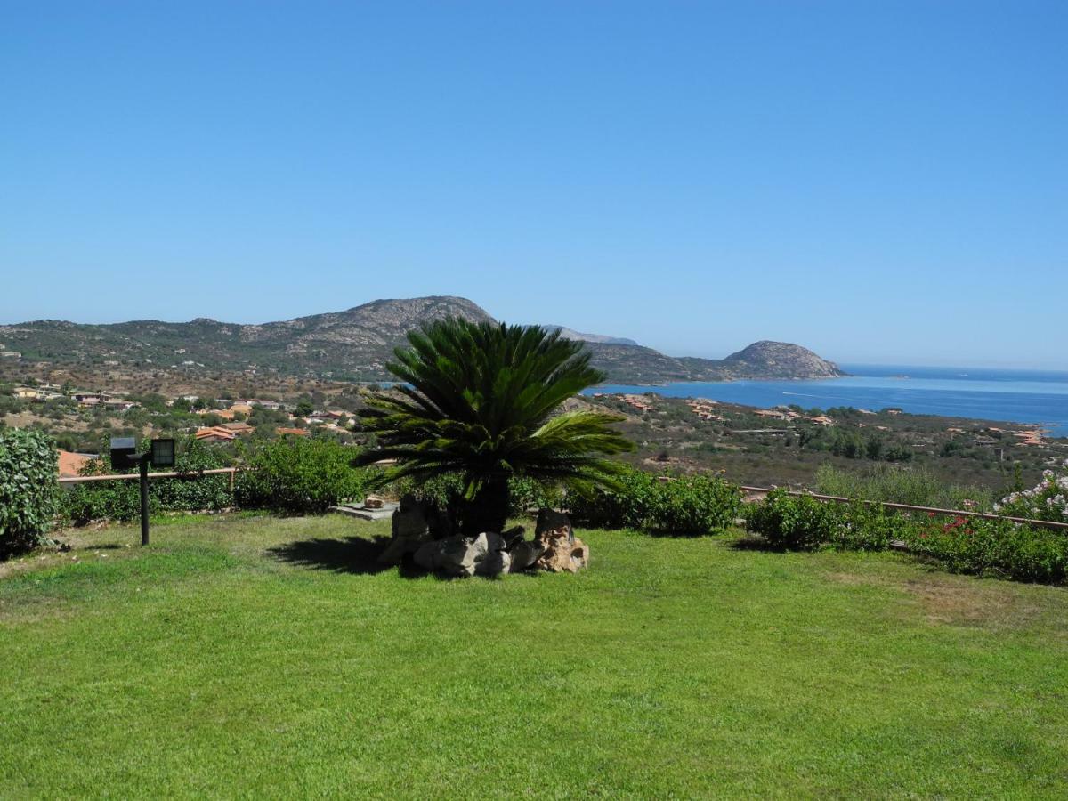 Villa Kate B&B Porto San Paolo  Exteriör bild